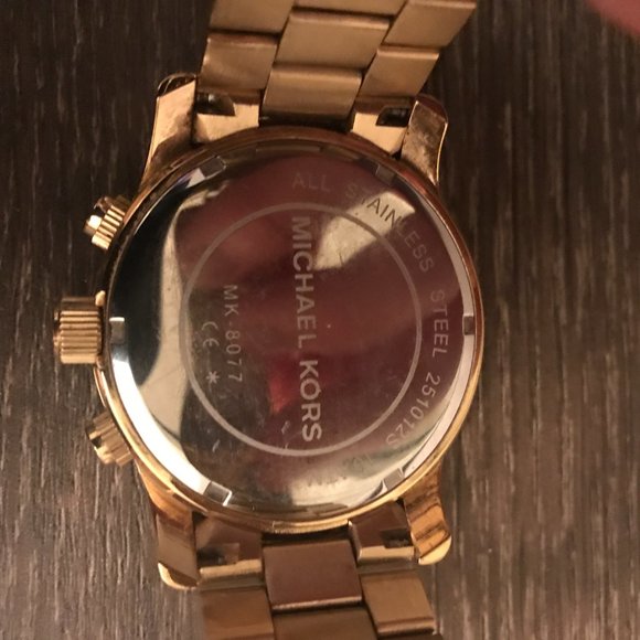 Michael Kors Gold Watch - Picture 3 of 3